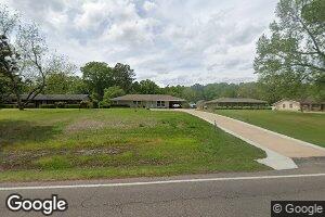 1271 S Eshman Ave, West Point, MS 39773