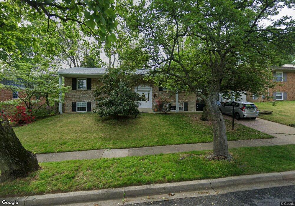 12812 Pine Tree Ln, Fort Washington, MD 20744 - photo 1