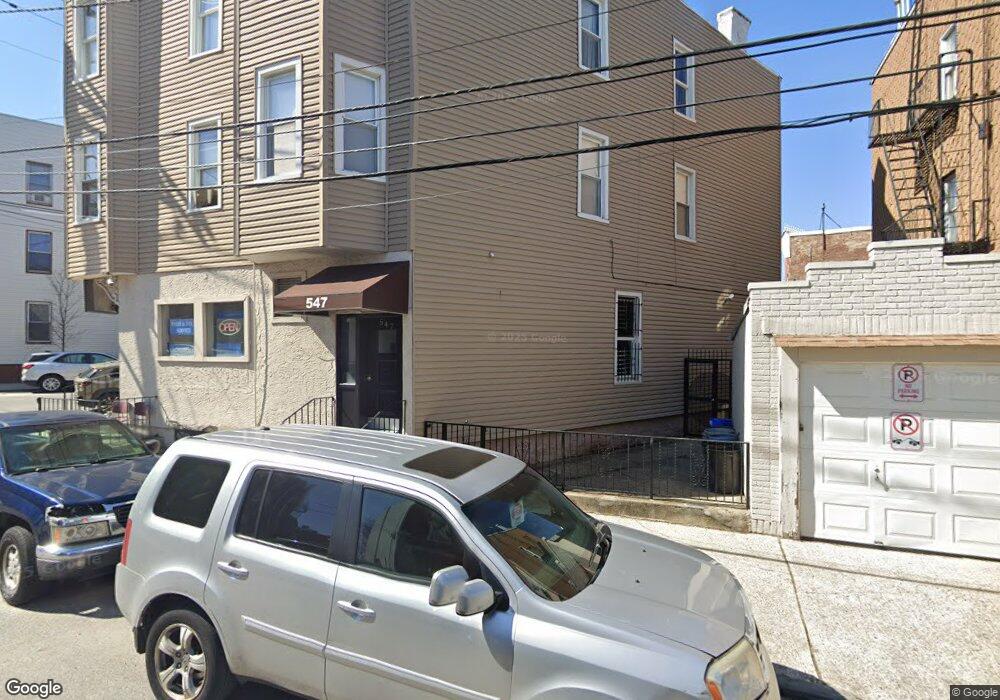 547 Hudson Ave, Weehawken, NJ 07086 - photo 1