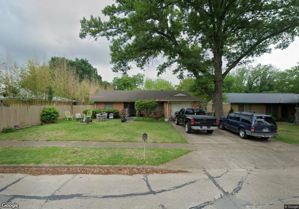 581 Lakeshore Dr, Ennis, TX 75119 - photo 1