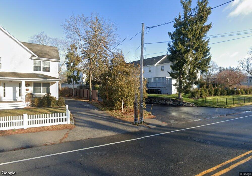 92 East Ave unit 92D, New Canaan, CT 06840 - photo 1