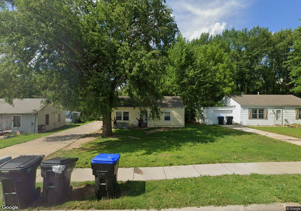 440 SE 34th St, Topeka, KS 66605 - photo 1