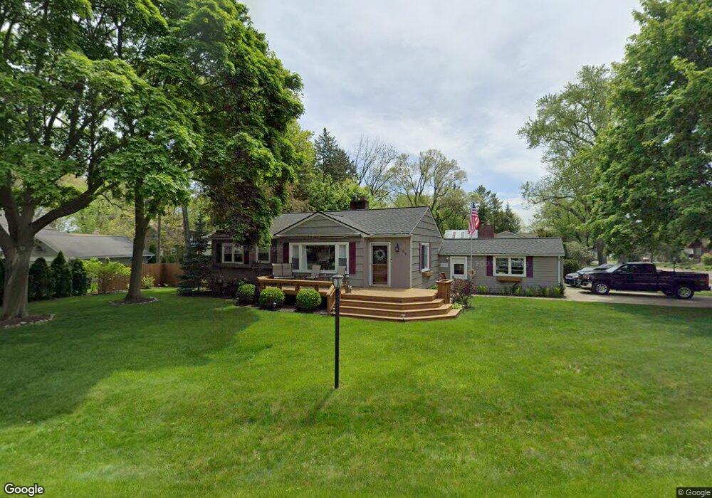 1609 Parkway St, Sylvan Lake, MI 48320 - photo 1