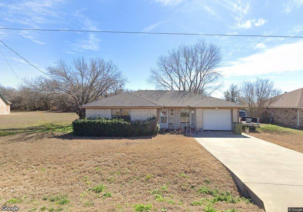 3951 Country Meadows Cir, Granbury, TX 76049 - photo 1