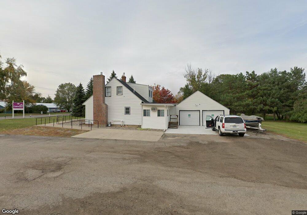 1229 N Nokomis NE, Alexandria, MN 56308 - photo 1