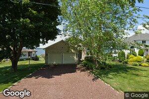 217 Seaside Dr, Jamestown, RI 02835