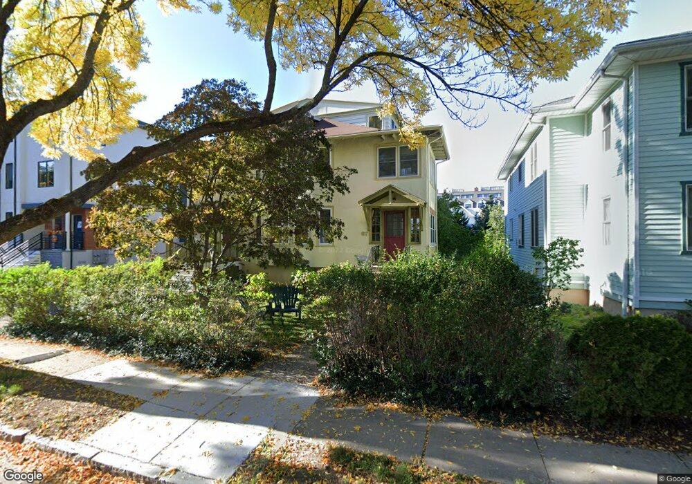 67 Verndale St unit 69, Brookline, MA 02446 - photo 1