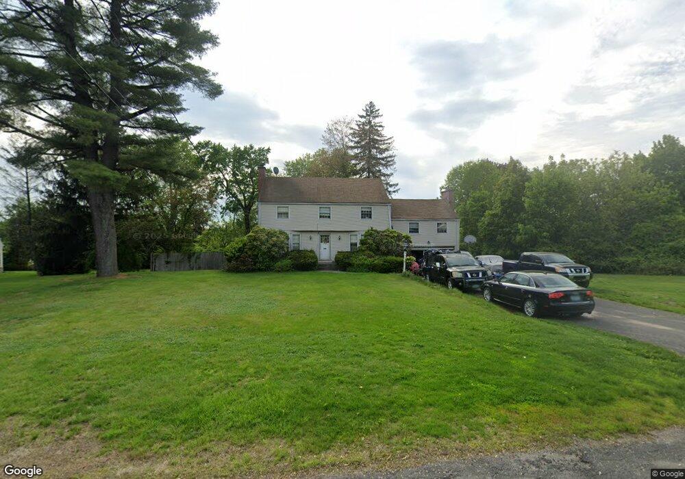32 Pilgrim Rd, West Springfield, MA 01089 - photo 1