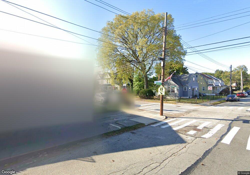 861 Delafield Ave, Staten Island, NY 10310 - photo 1