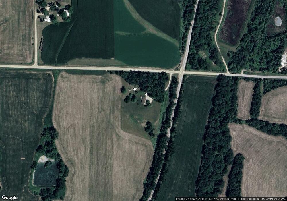 2825 S 24th Ave W, Newton, IA 50208 - photo 1