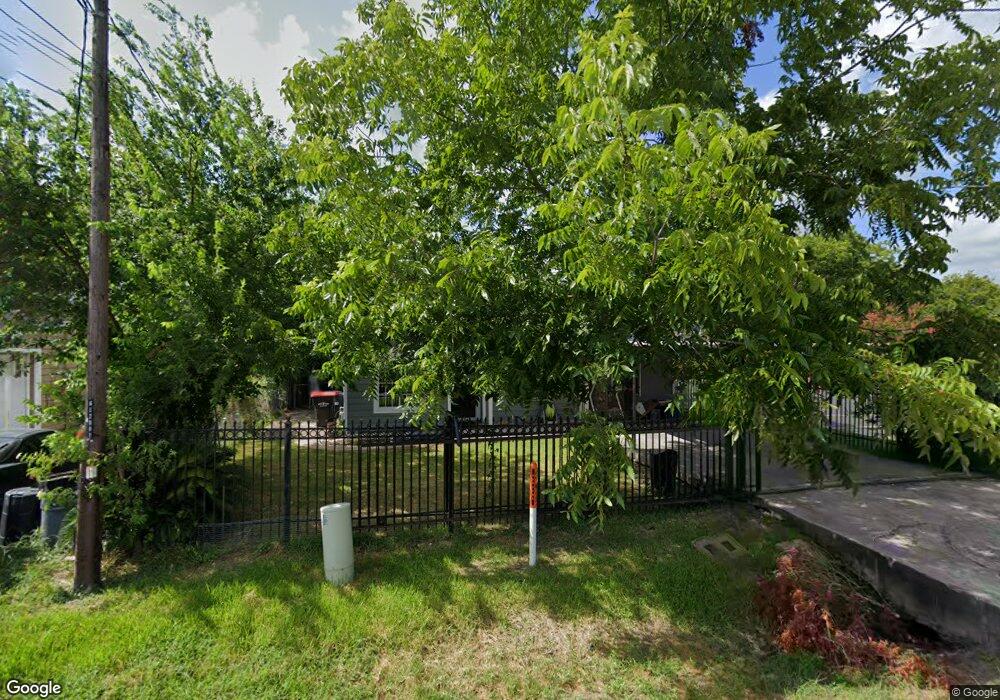 13706 Corpus Christi St, Houston, TX 77015 - photo 1