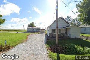 525 N County Road 850, Sutter, IL 62373