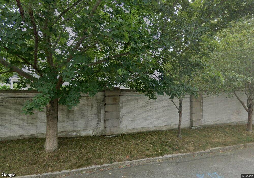 1 Victoria Ave, Newport, RI 02840 - photo 1