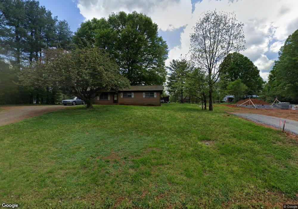 217 E Edison Dr, Statesville, NC 28625 - photo 1