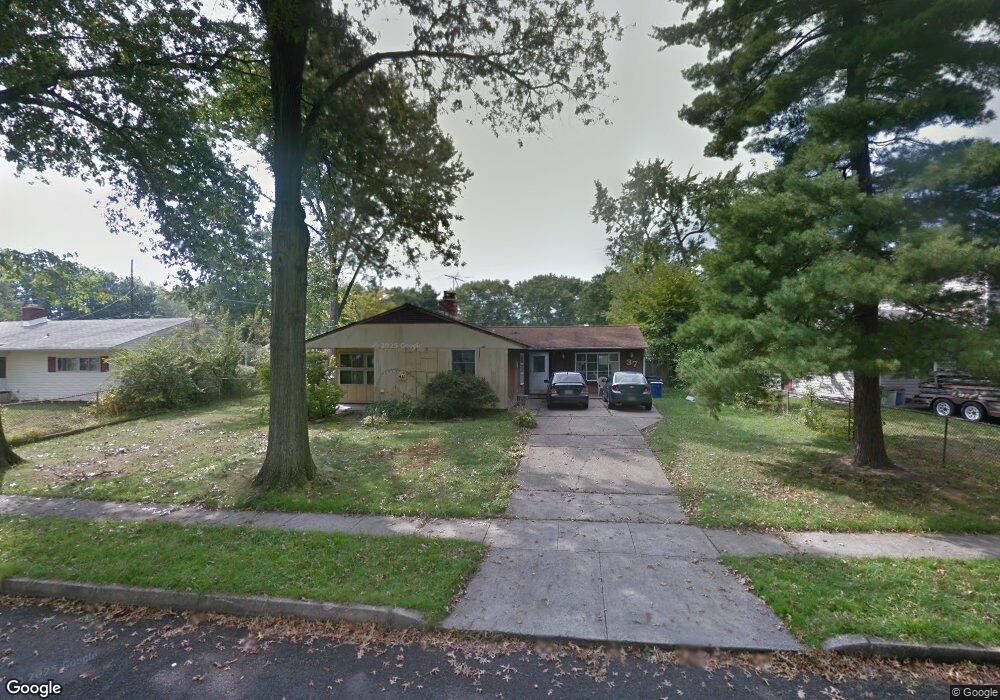 37 Bittersweet Rd, Levittown, PA 19057 - photo 1