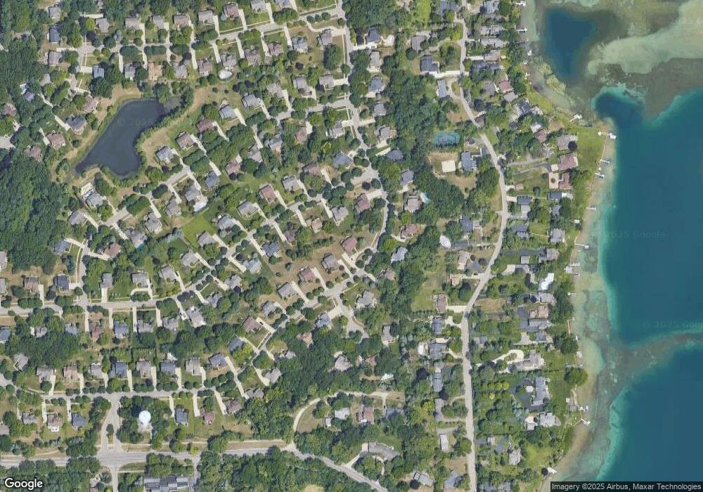 2794 West Bloomfield Oaks Dr, West Bloomfield, MI 48324 - photo 1