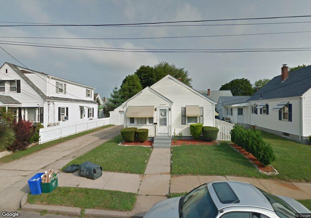 118 Peerless St, Cranston, RI 02910 - photo 1