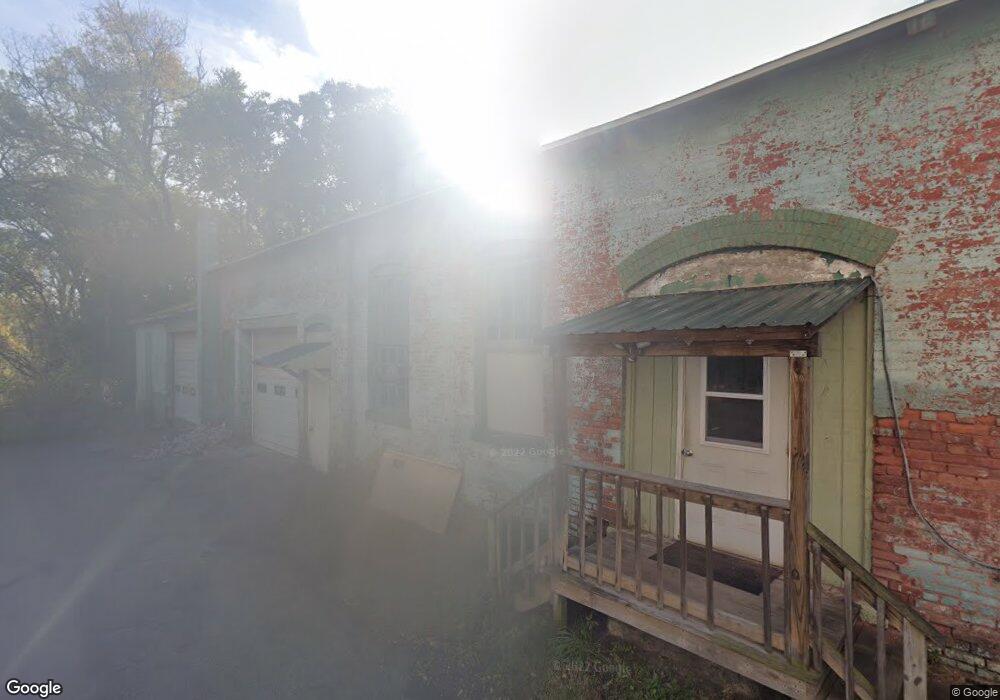 93 N Washington St, Athens, NY 12015 - photo 1