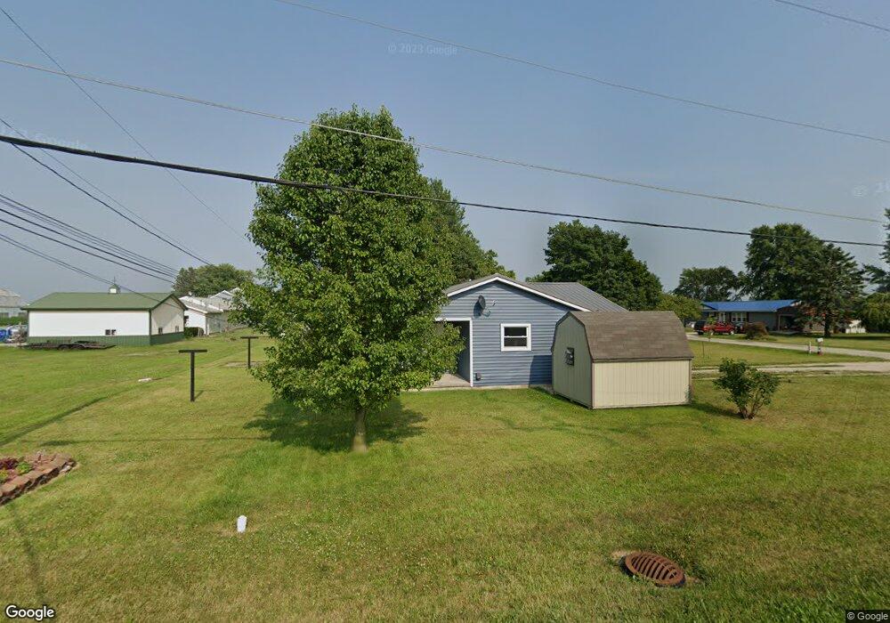 17 E Linn Rd, Bluffton, IN 46714 - photo 1