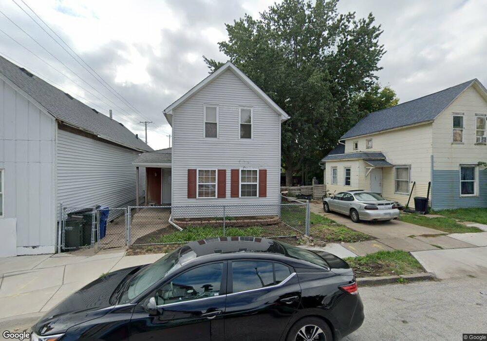 1803 W 7th St, Davenport, IA 52802 - photo 1
