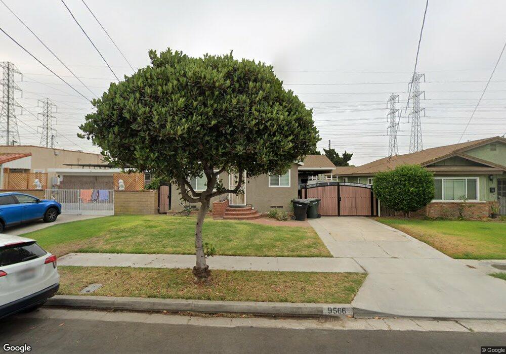 9566 Rose St, Bellflower, CA 90706 - photo 1