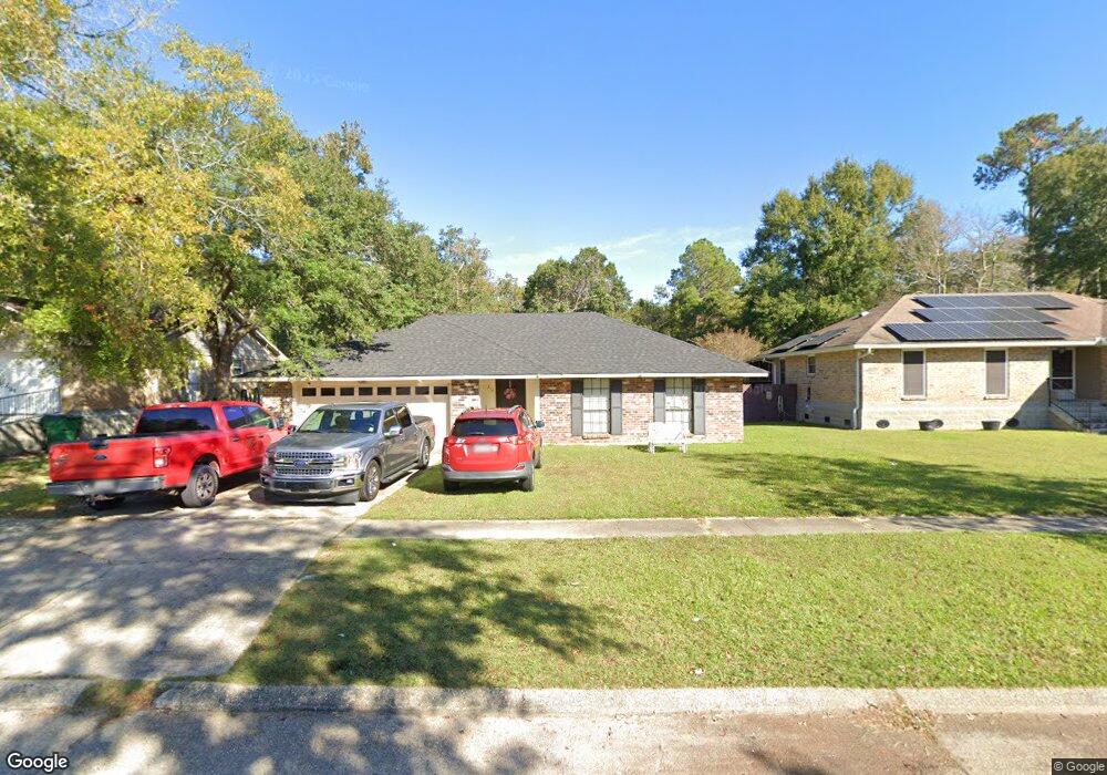 214 Darwin Dr, Slidell, LA 70458 - photo 1