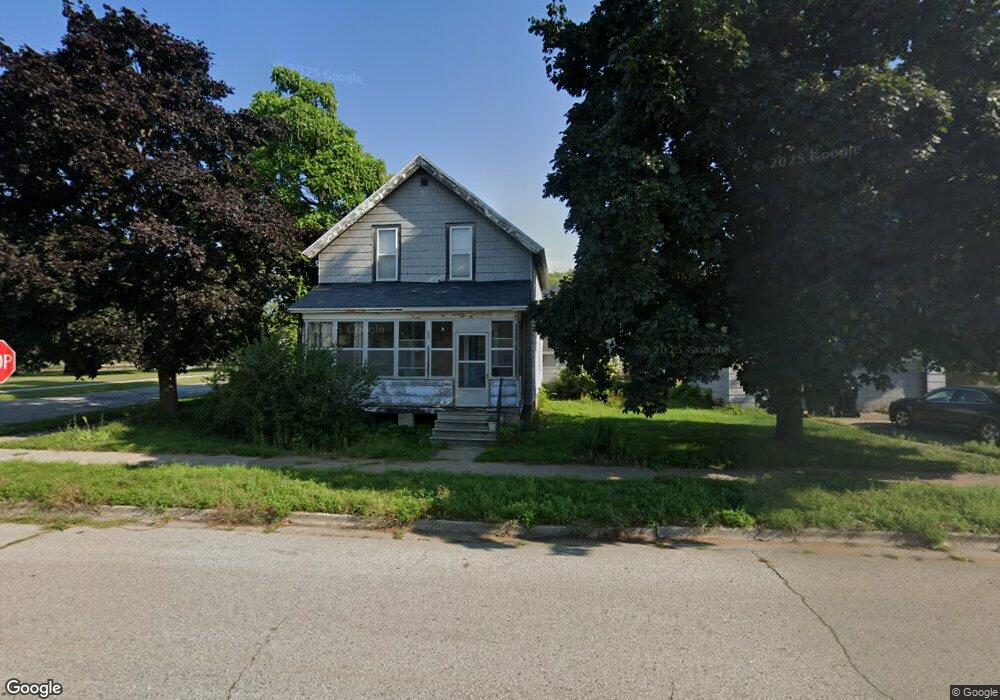 1600 11th Ave, Menominee, MI 49858 - photo 1