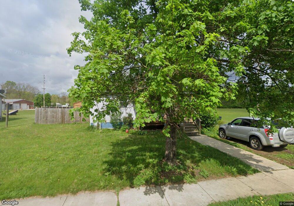 311 N 15th St, Coshocton, OH 43812 - photo 1