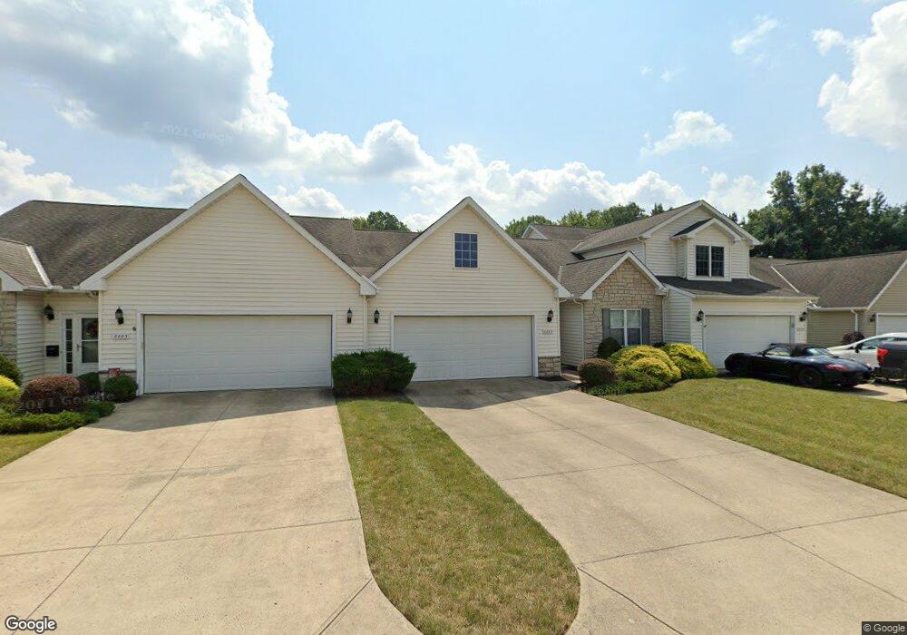 8887 Morgans Run unit 12B, Olmsted Falls, OH 44138 - photo 1