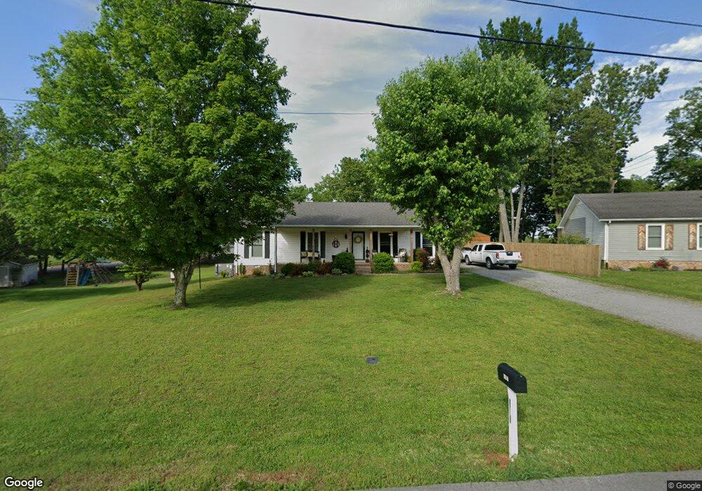 517 Sun Cir, Shelbyville, TN 37160 - photo 1