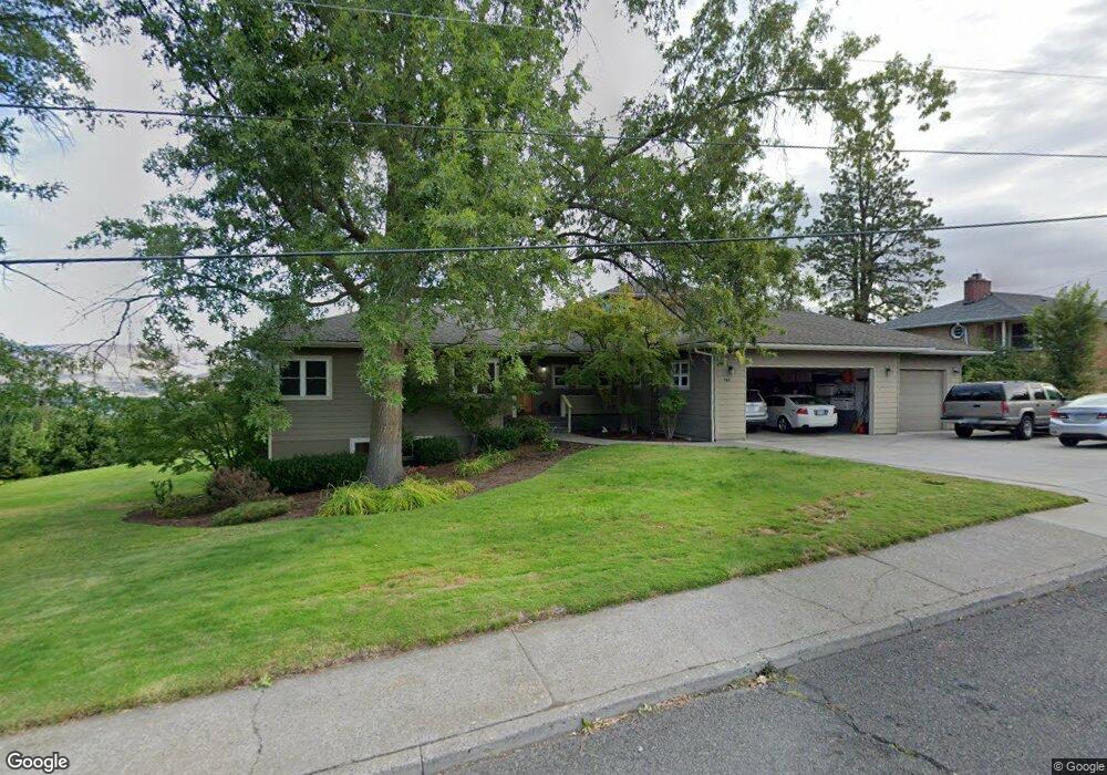 741 E 18th St, the Dalles, OR 97058 - photo 1