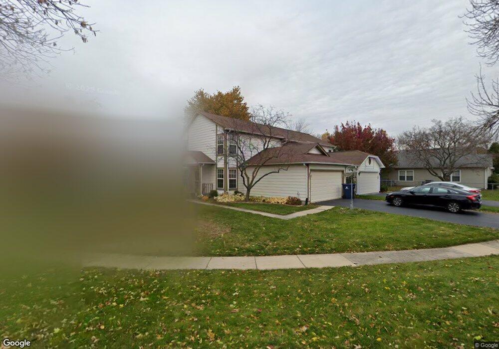 1831 Shetland Rd, Naperville, IL 60565 - photo 1