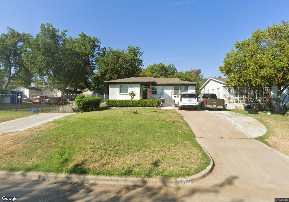 2915 NW 28th St, Fort Worth, TX 76106 - photo 1
