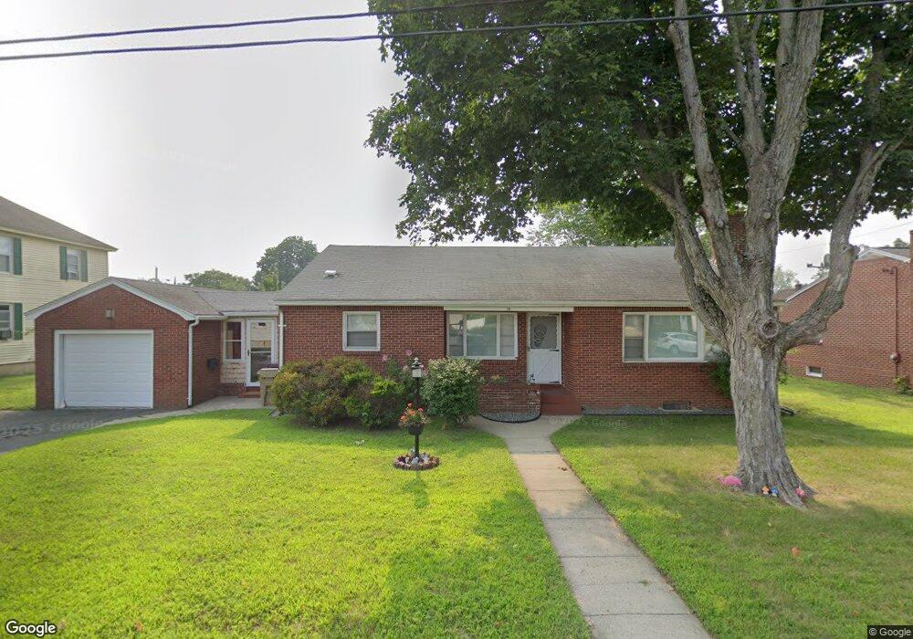 19 Williams St, Ludlow, MA 01056 - photo 1