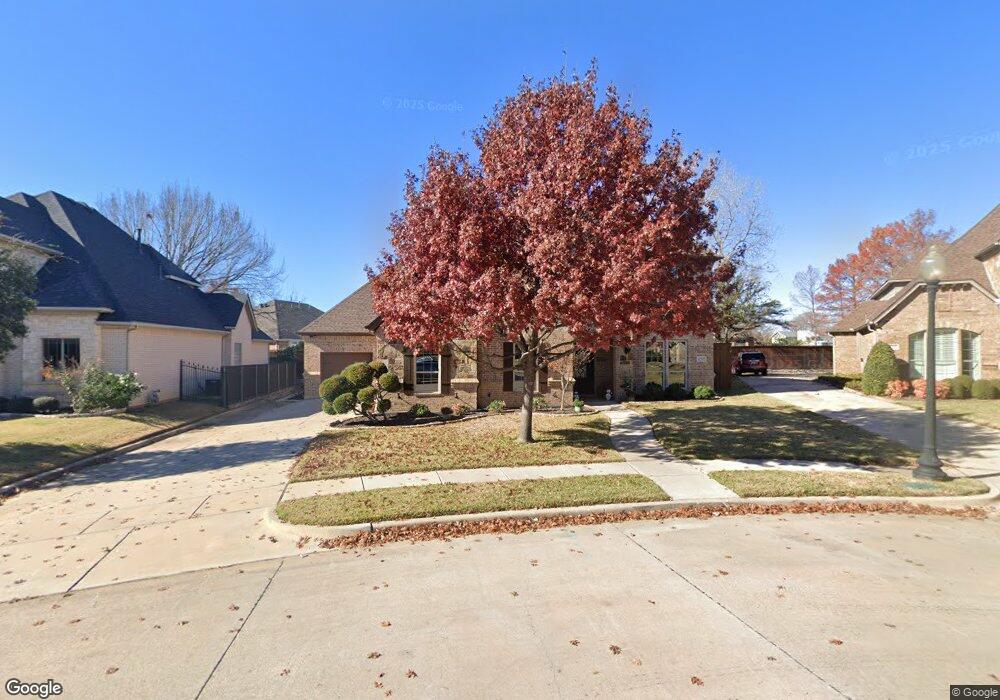 2705 Woodson Cir, Bedford, TX 76021 - photo 1