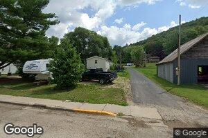 206 E Elmo St, Readstown, WI 54652