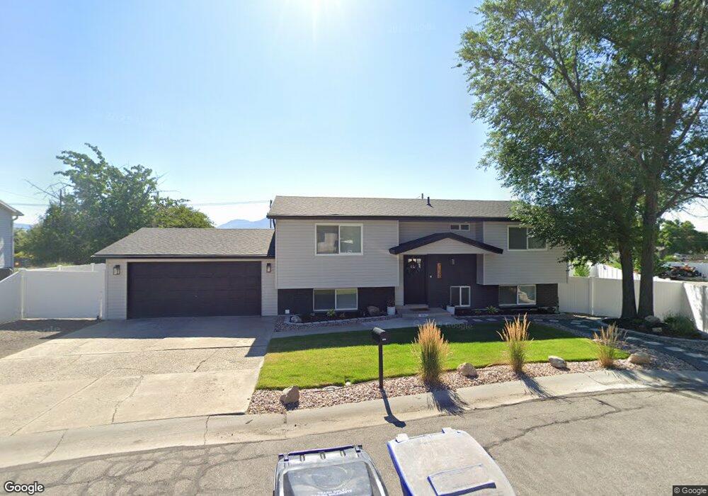 7637 S 2230 W, West Jordan, UT 84084 - photo 1