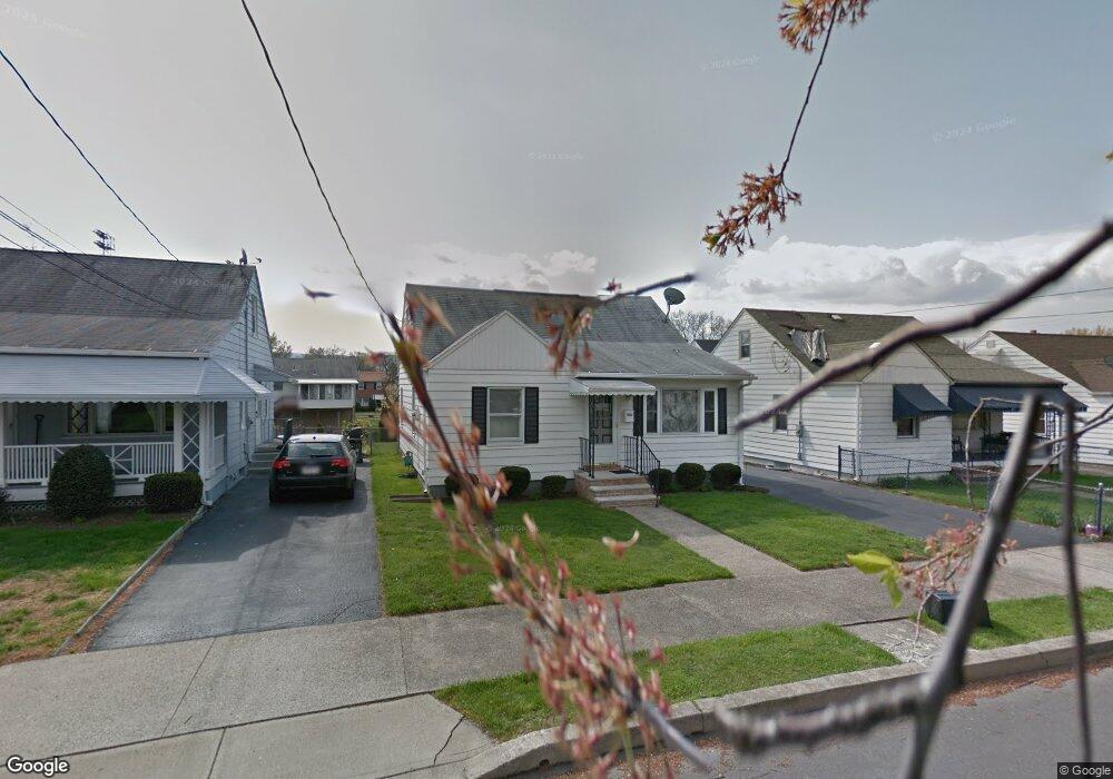 121 N Goodwin Ave, Kingston, PA 18704 - photo 1