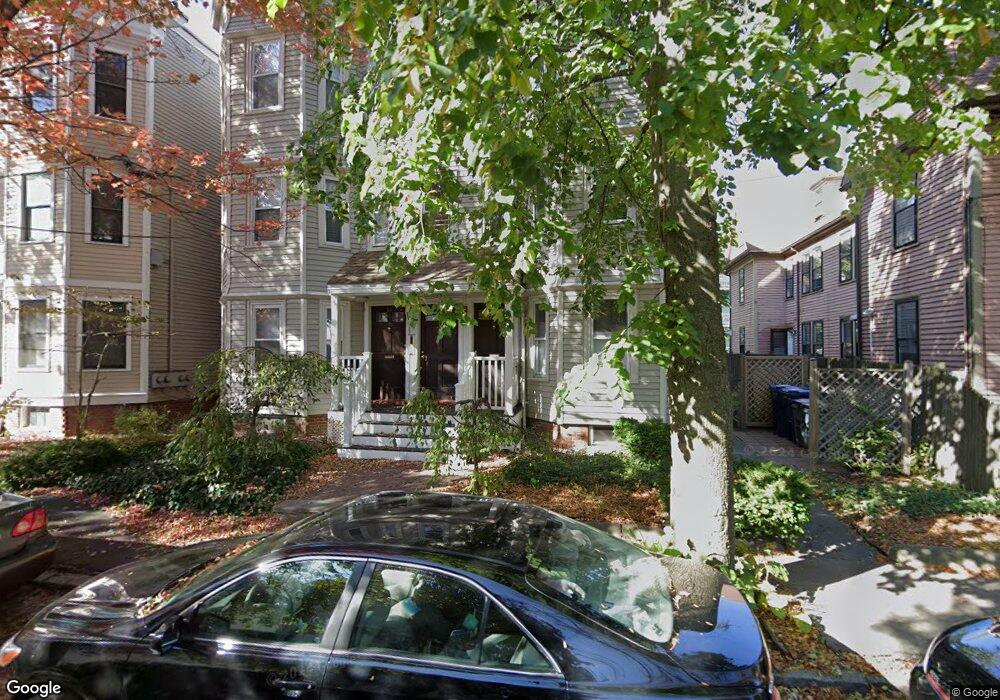 33 Regent St unit 3R, Cambridge, MA 02140 - photo 1