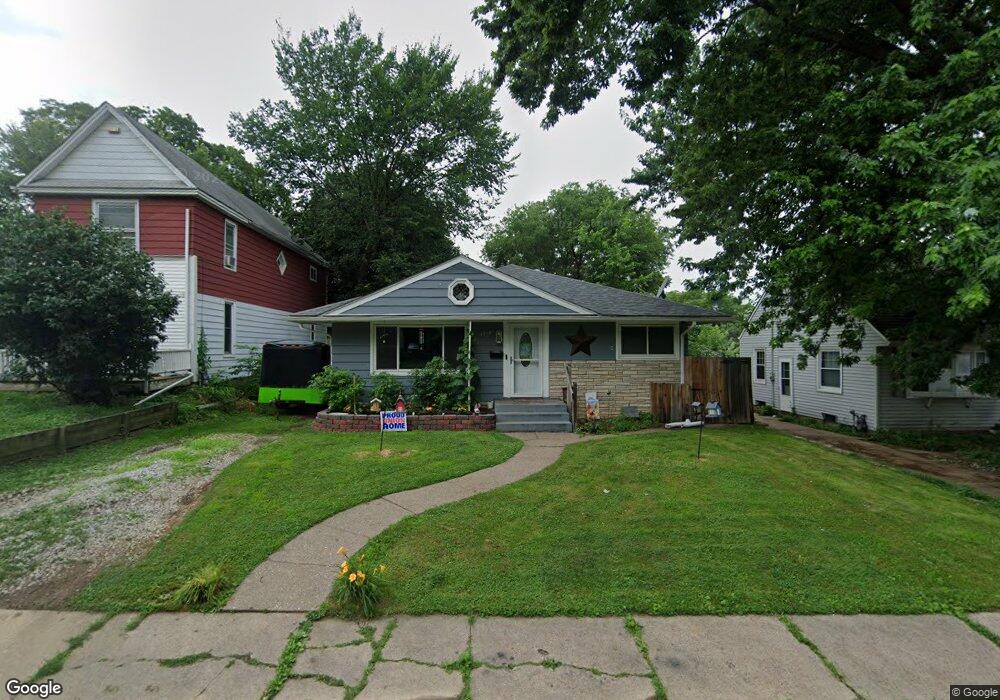 1710 Esplanade Ave, Davenport, IA 52803 - photo 1