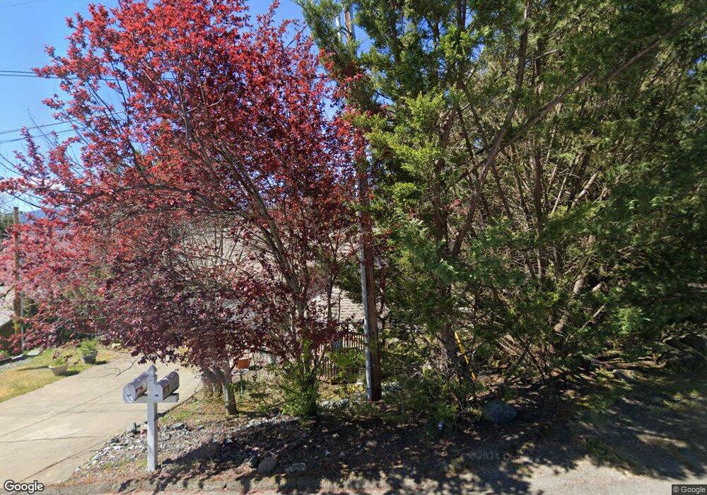 905 Broadway St, Rogue River, OR 97537 - photo 1