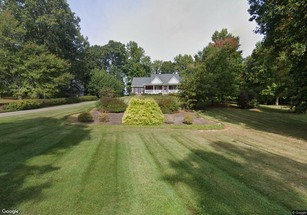 119 Five Oaks Dr, Clarkesville, GA 30523 - photo 1