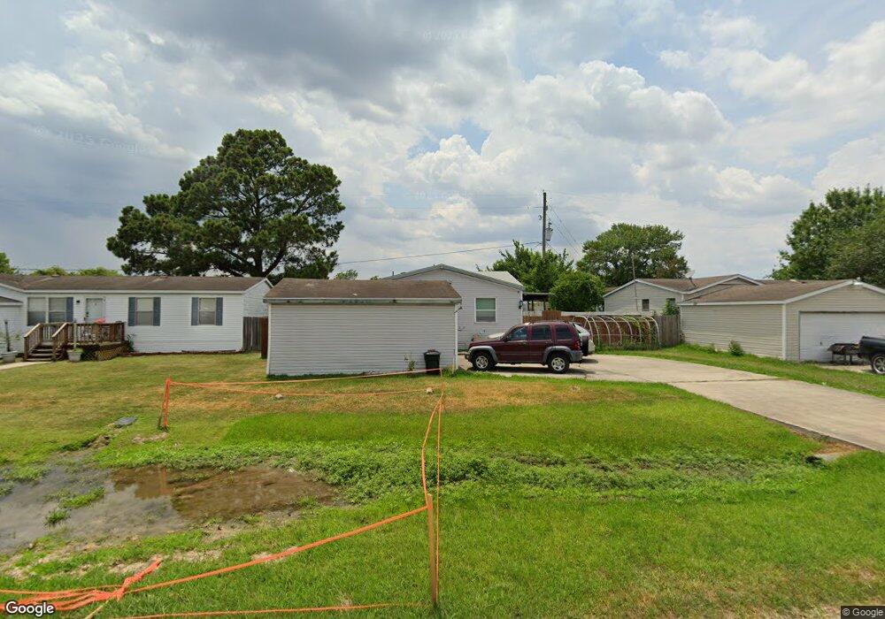 10635 Cordoba Dr, Houston, TX 77088 - photo 1