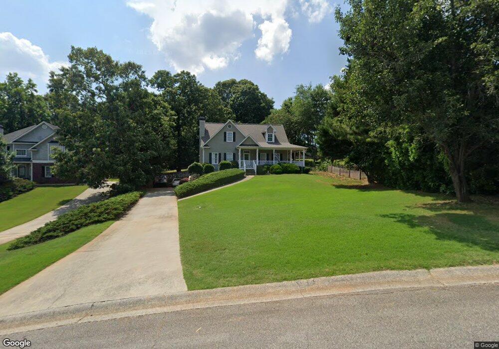 704 Walnut Ln, Woodstock, GA 30188 - photo 1