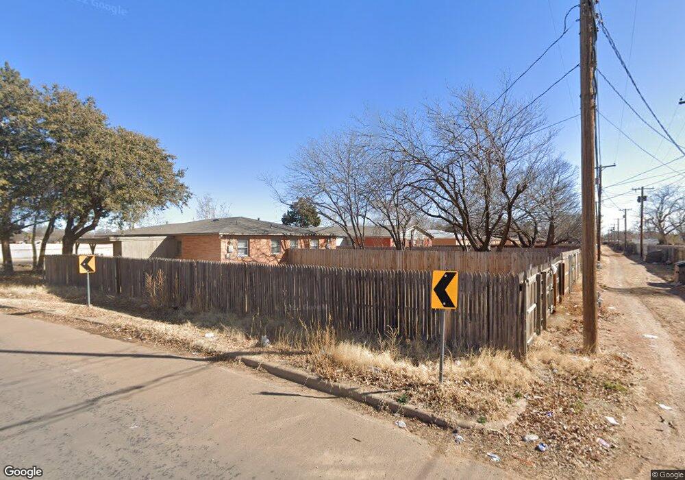 4427 31st St unit B, Lubbock, TX 79410 - photo 1