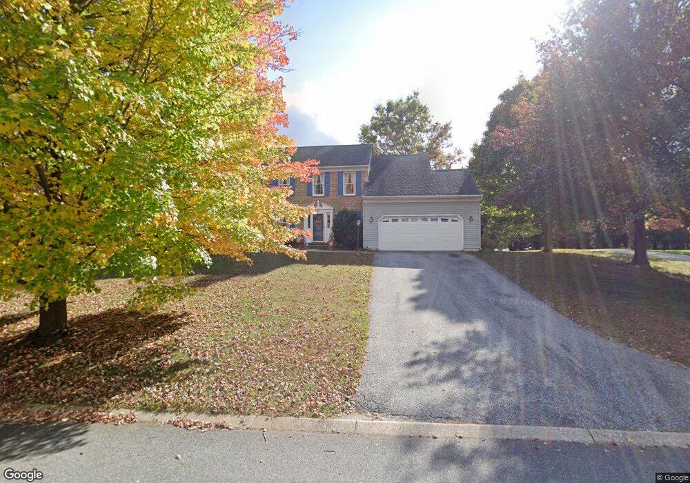 5390 Thames Ct, Sykesville, MD 21784 - photo 1