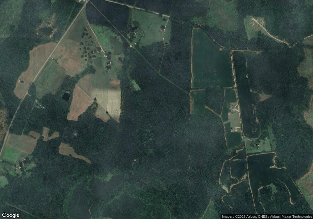 2814 Sneads Store Rd, Kenbridge, VA 23944 - photo 1