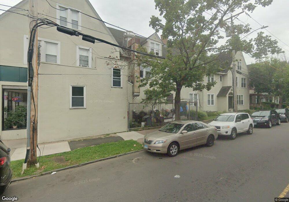 430 Whalley Ave unit 5, New Haven, CT 06511 - photo 1