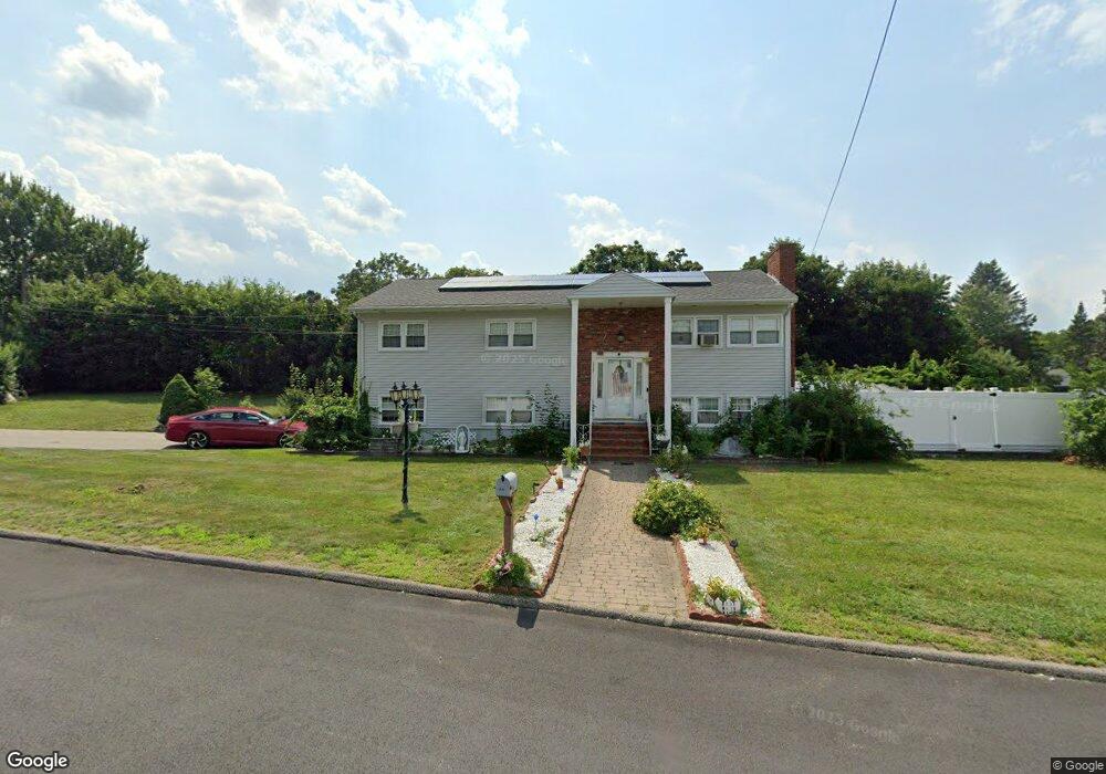 2 Lesley Ave, Methuen, MA 01844 - photo 1