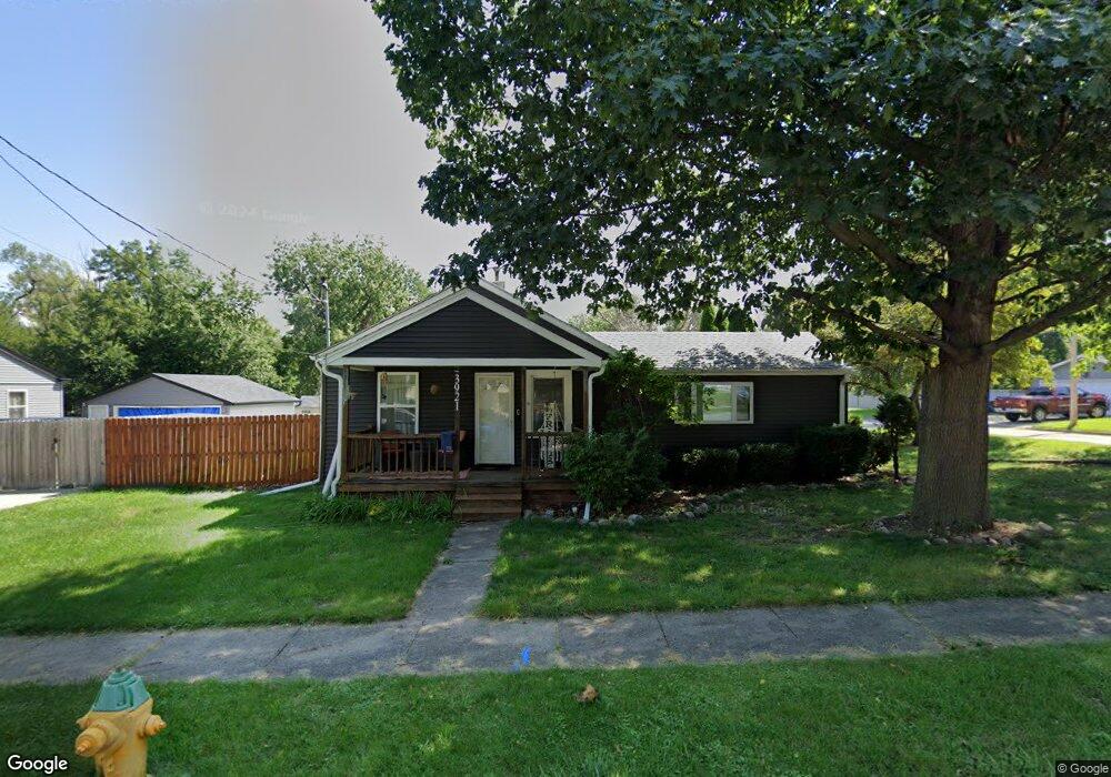 3921 36th St, Des Moines, IA 50310 - photo 1